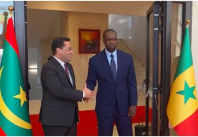 Les « ressortissants africains sont les bienvenus » en Mauritanie, affirme le Premier ministre mauritanien à Dakar