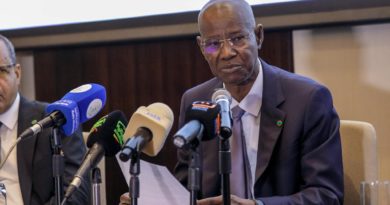 Le Ministère des Domaines,du Patrimoine à côté du Ministre de l&rsquo;Agriculture a supervisé un atelier de capitalisation des expériences et de sensibilisation des acteurs et des partenaires aux problématiques foncières.(17 Photos)