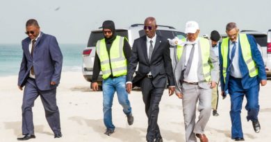 Son Excellence le Ministre des Domaines, du Patrimoine de l’État et de la Réforme foncière, Monsieur Mamoudou Mamadou Niang, a effectué, ce jeudi, une visite de terrain sur le tronçon confié au Département