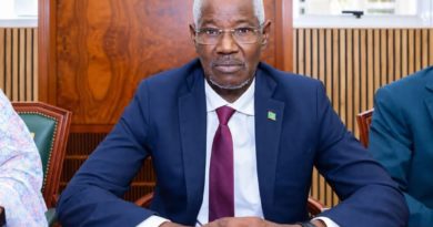 Le Ministre des Domaines, du Patrimoine de l’État et de la Réforme Foncière, a quitté Nouakchott ce matin à destination d’Abidjan pour prendre part à la première édition du Forum Foncier
