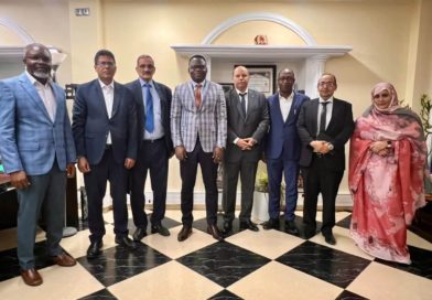 Mauritanie – Benin : les deux délégations celle du Ministère des Domaines et celle de l&rsquo;ANDF du Benin tiennent une séance de Travail à Cotonou (05 Photos)